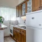 Beachfront Apartman *