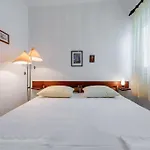 Beachfront Apartman