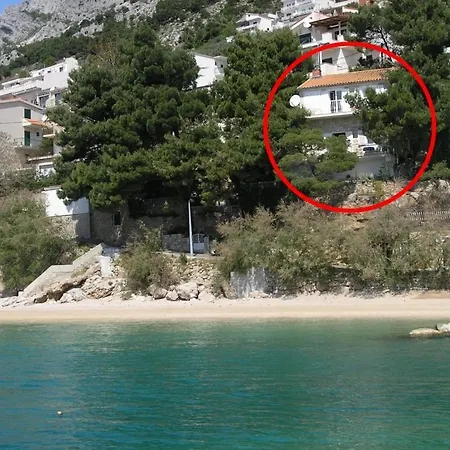 Beachfront Apartman