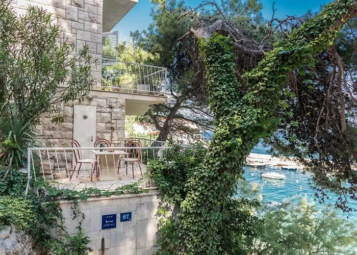 Beachfront بيساك